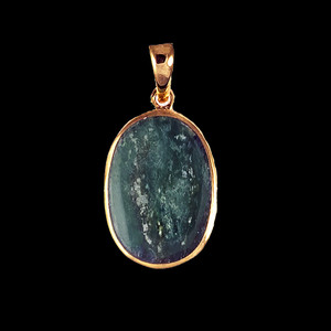 This magnificent small oval Alaskan Jade piece is inlayed into a 14K Gold pendant.  This pendant comes with an 18" 14K Gold chain.  The dimensions of the Alaskan Jade pendant is approximately .70" x .46"