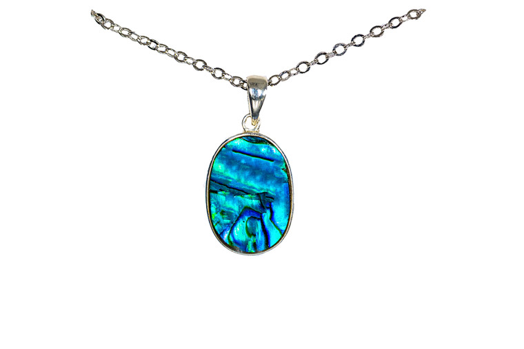 Small Oval Northern Lights Sterling Silver Pendant | F&F Inc.

This magnificent small oval Northern Lights piece is inlayed into a sterling silver pendant.  This pendant comes with an 18" Sterling Silver chain.  The dimensions of the Northern Lights pendant is approximately .70" x .46".  The product id # is PNL-1072-S.

This is our line of PĀUA Shell Jewelry.  In New Zealand, abalone is called pāua or blackfoot pāua is the ubiquitous New Zealand pāua the highly polished nacre of which is extremely popular as souvenirs with its striking blue, green, and purple iridescence that allows for the stunning jewelry.

Enjoy your unique piece of history!

Features
Northern Lights
Small Oval Shaped
18" Sterling Silver chain
Sterling Silver
Lifetime Guarantee!!