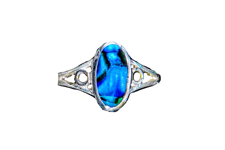 Contemporary Oval Shaped Northern Lights Sterling Silver Ring | F&F Inc.

This gorgeous Contemporary Oval shaped Northern Lights is inlayed into a elegant sterling silver ring.  The dimension of the stone on the ring is approximately .275" x .366".  The product id # is RNL-1031-S.         

This ring comes in the following sizes for the sterling silver ring band.  Size 5, 6, 7, 8, 9 and 10     

This is our line of PĀUA Shell Jewelry.  In New Zealand, abalone is called pāua or blackfoot pāua is the ubiquitous New Zealand pāua the highly polished nacre of which is extremely popular as souvenirs with its striking blue, green, and purple iridescence that allows for the stunning jewelry.

Enjoy your unique piece of history!

Features
Northern Lights
Paua Shell
Sterling Silver Ring
Victorian Oval
Lifetime Guarantee!!