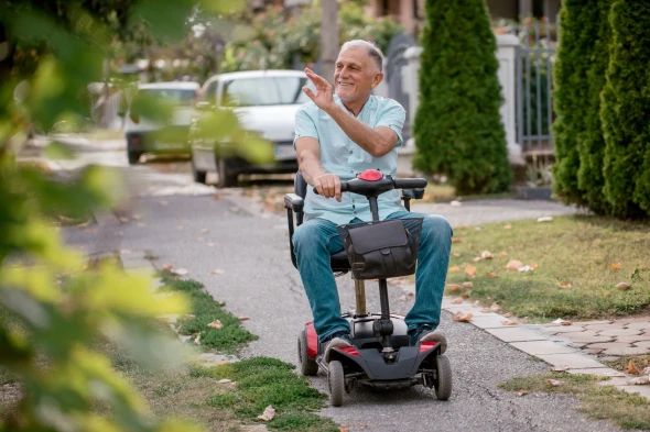Lightweight Mobility Scooter Rental - Weekly