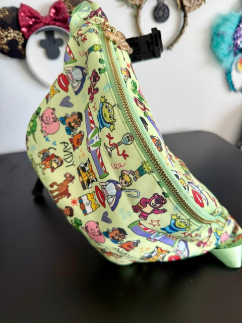 Toy Friends Jumbo Fanny Pack