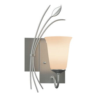 Leaf One Light Wall Sconce in Vintage Platinum (39|205122-SKT-LFT-82-GG0035)