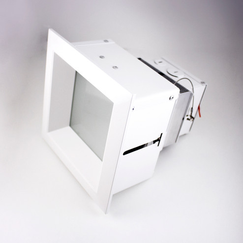 RECESSED MULTIPLE MULT,DIFFUSED LENS,1LT,WHT in White (40|30303-02)