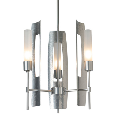 Passage Three Light Pendant in White (39|131055-SKT-MULT-02-FD0611)