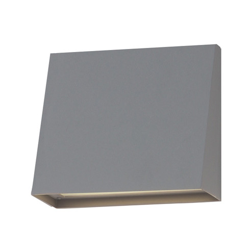 Pathfinder LED Outdoor Wall Sconce in Silver (16|52524SV)