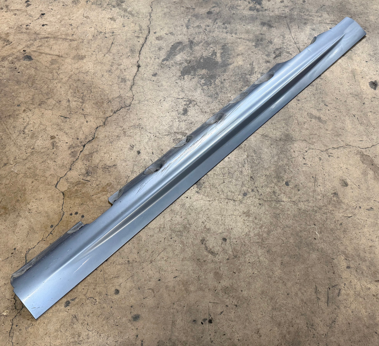BMW E46 330i 325i Passenger Side Skirt Rocker Panel Stahlblau  8209756