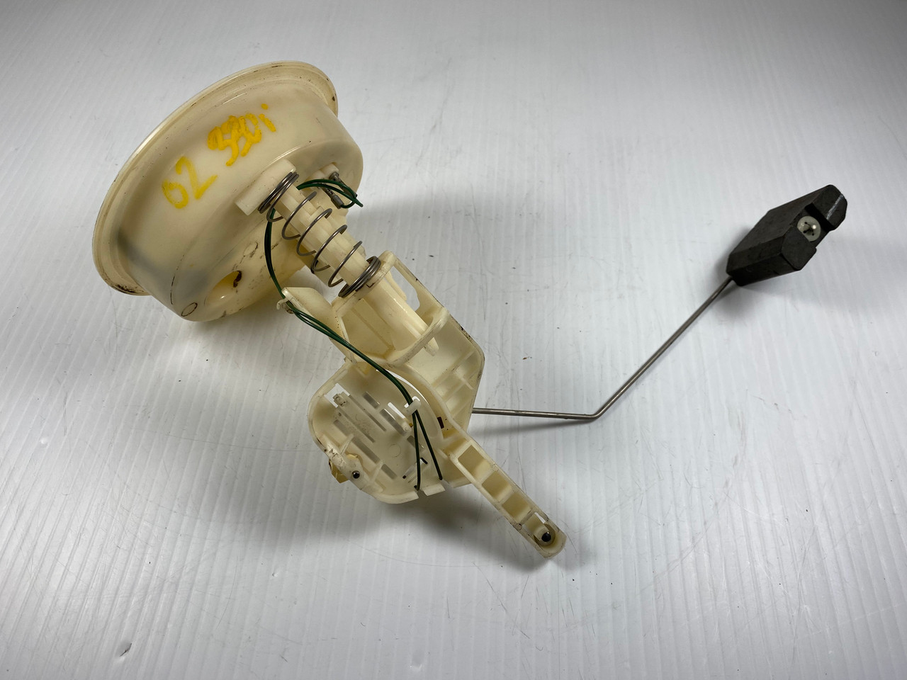 BMW E46 330 328 325 LEFT FUEL TANK SENDING UNIT 1183779