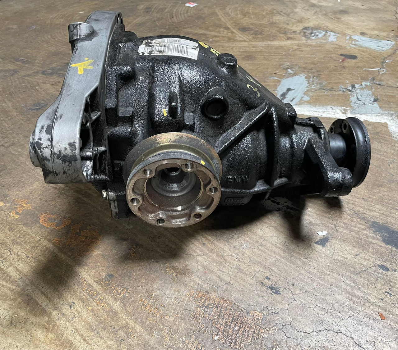 2006-09  BMW E60 535i 530i 528i 525i Rear Differential Axle Carrier 3.46 Gear