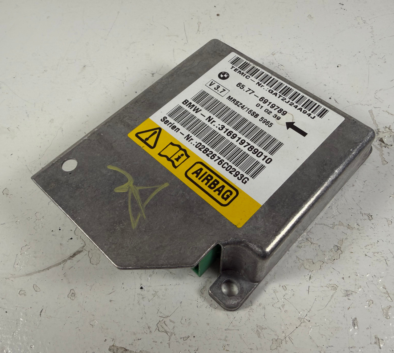 2001-03 BMW E39 540i 530i 525i SRS CONTROL MODULE 6919789