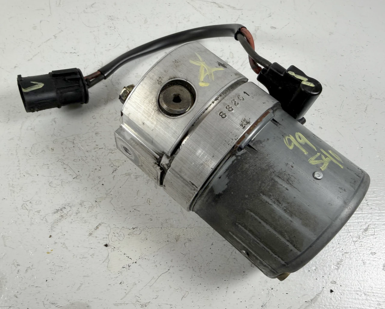 DYNAMIC STABILITY CONTROL PRECHARGE PUMP BMW E39 540i 530i 528i 525i 1166155