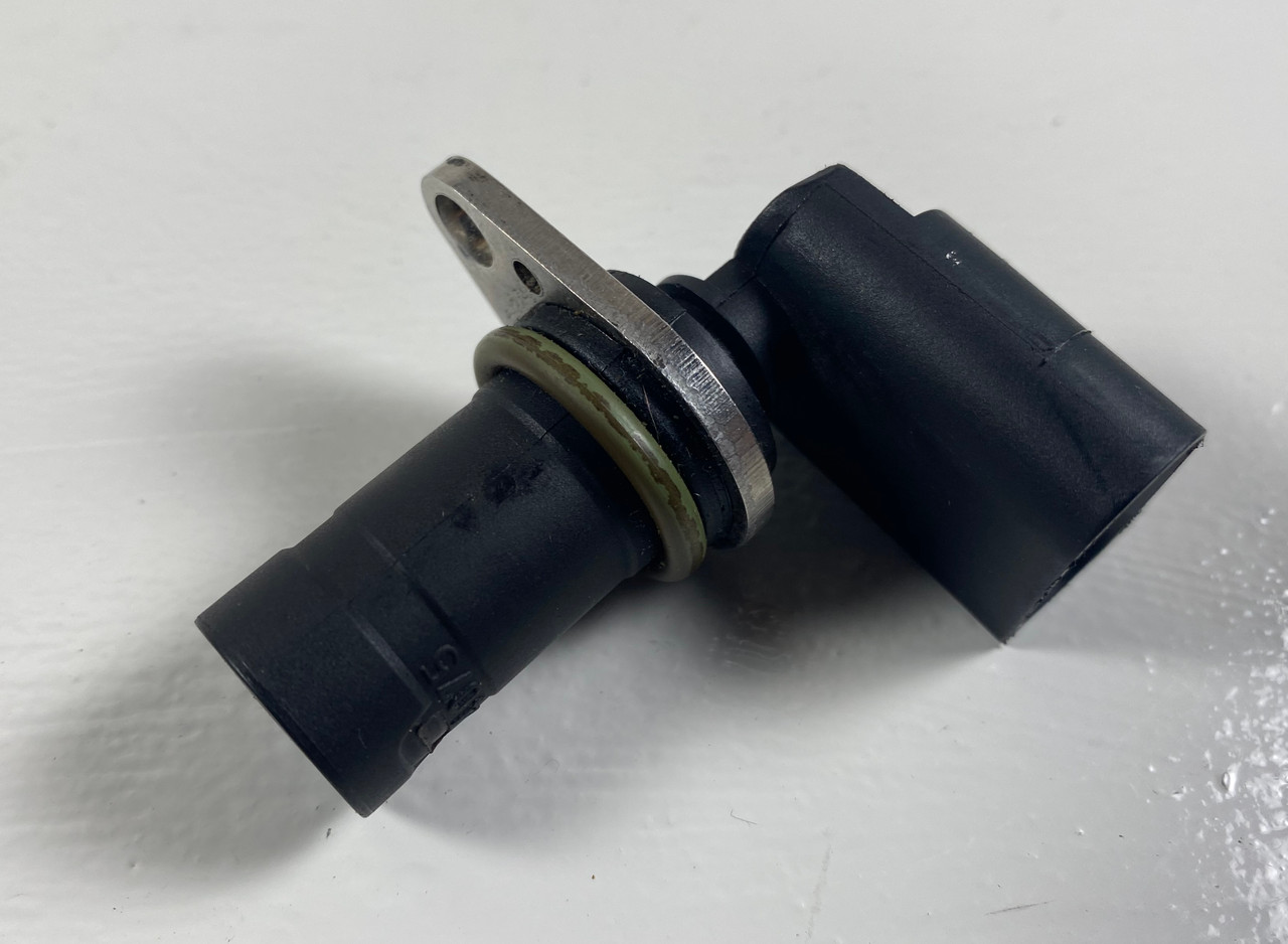 2001-05 BMW E39 E46 CRANKSHAFT POSITION SENSOR 1709616