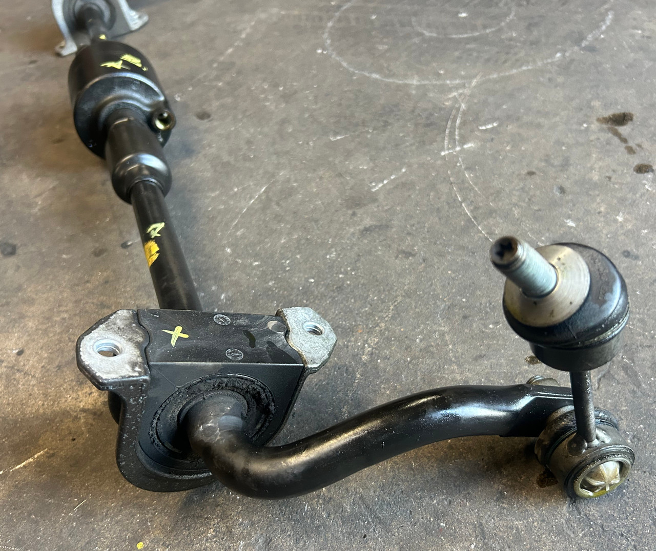 BMW e60 5' e63 e64 6' REAR DYNAMIC ACTIVE SWAY BAR 6760166