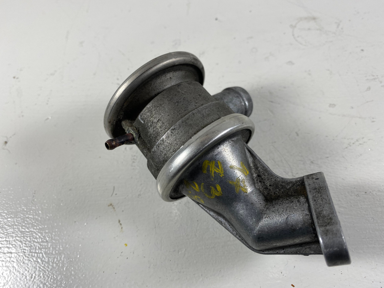 1996-99 BMW E36 328i 323i SECONDARY AIR EGR VALVE 1744255