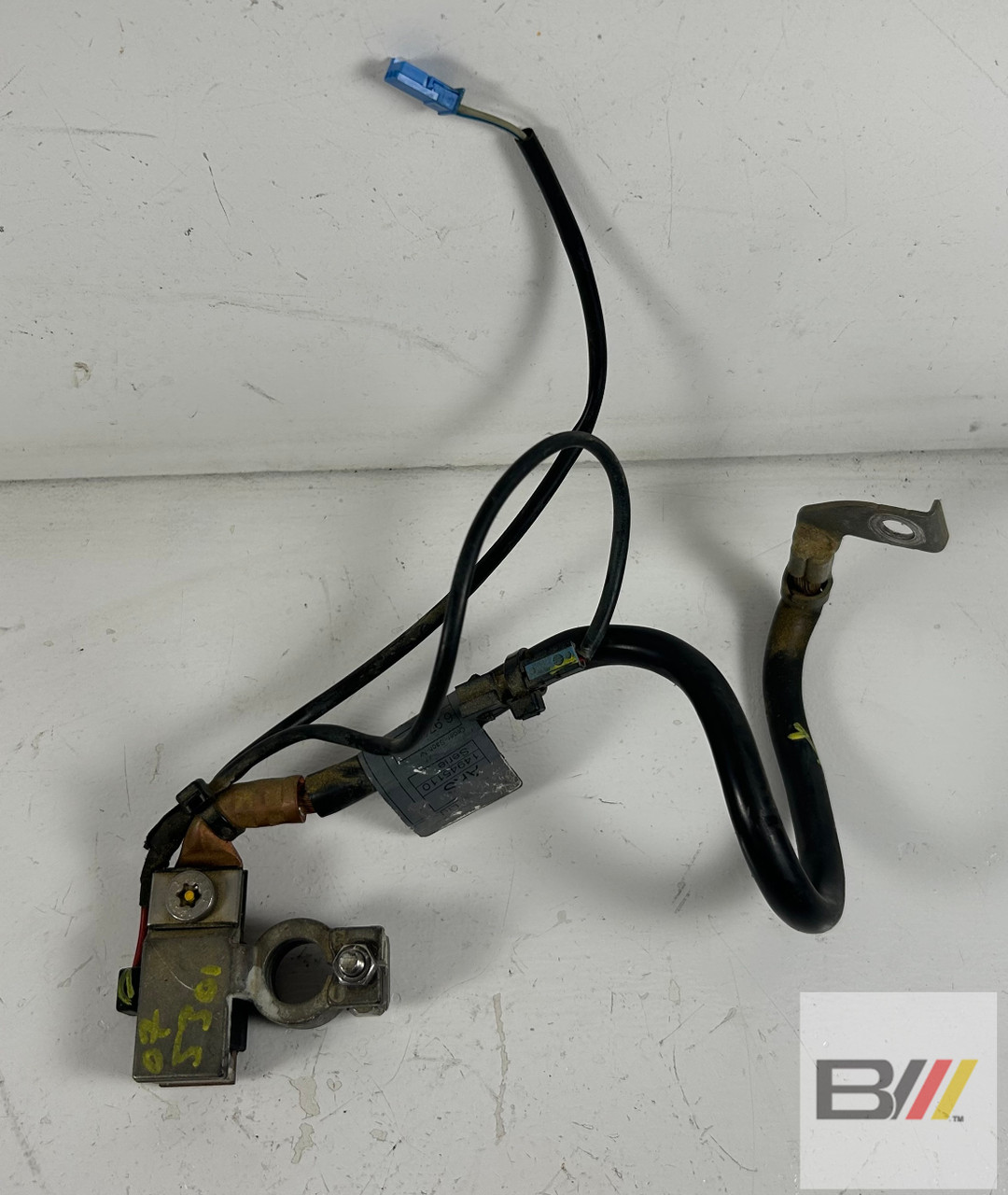 2004-07 BMW E60 530i 525i INTELLIGENT BATTERY SENSOR IBS 6970680