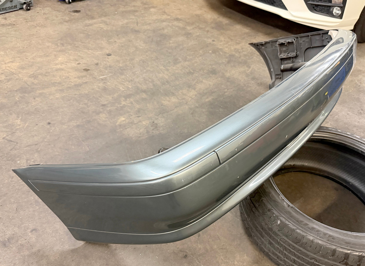 2001-03 BMW E39 530i 540i 525i REAR BUMPER TITANGRAU 8159367