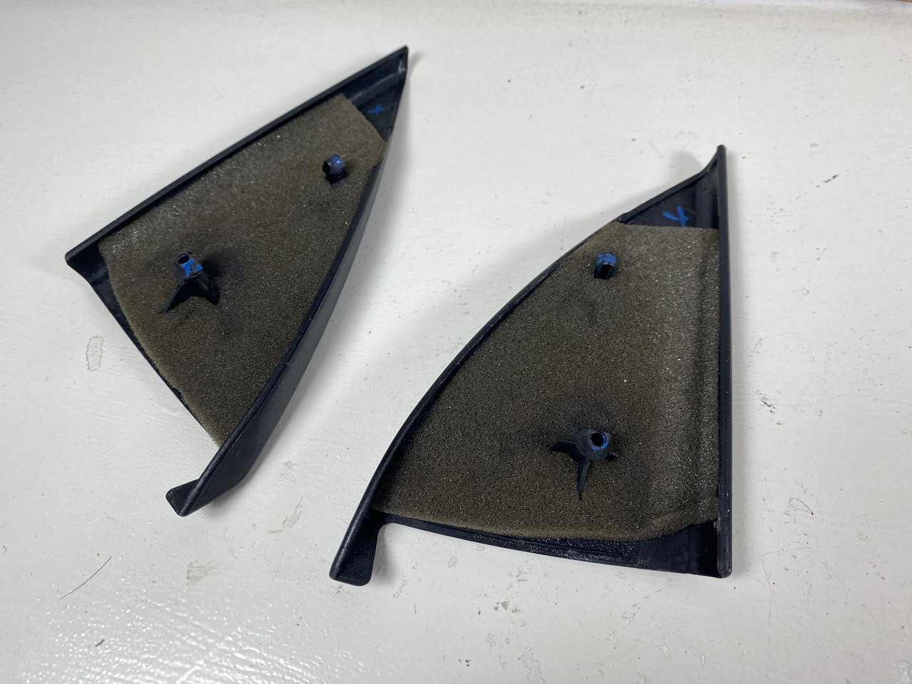 BMW E46 330ci 325ci PAIR SIDE VIEW MIRROR INTERIOR BACK COVERS 8204176