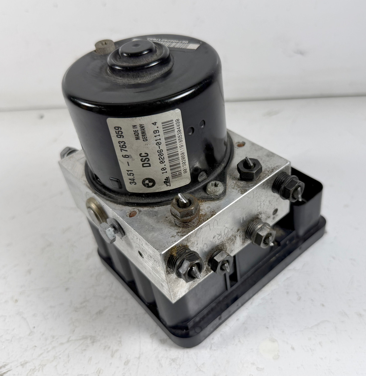 2001-05 BMW E46 330 325 ABS DSC ANTI LOCK HYDRAULIC BRAKE PUMP MODULE 6764088