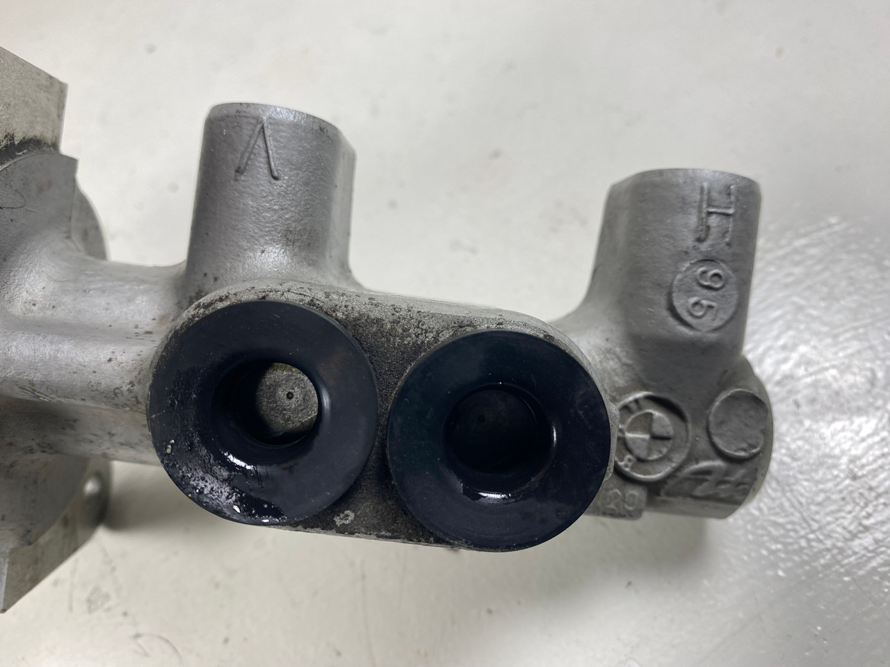1995 BMW e36 M3 328 325 BRAKE MASTER CYLINDER OEM bimmermerchant