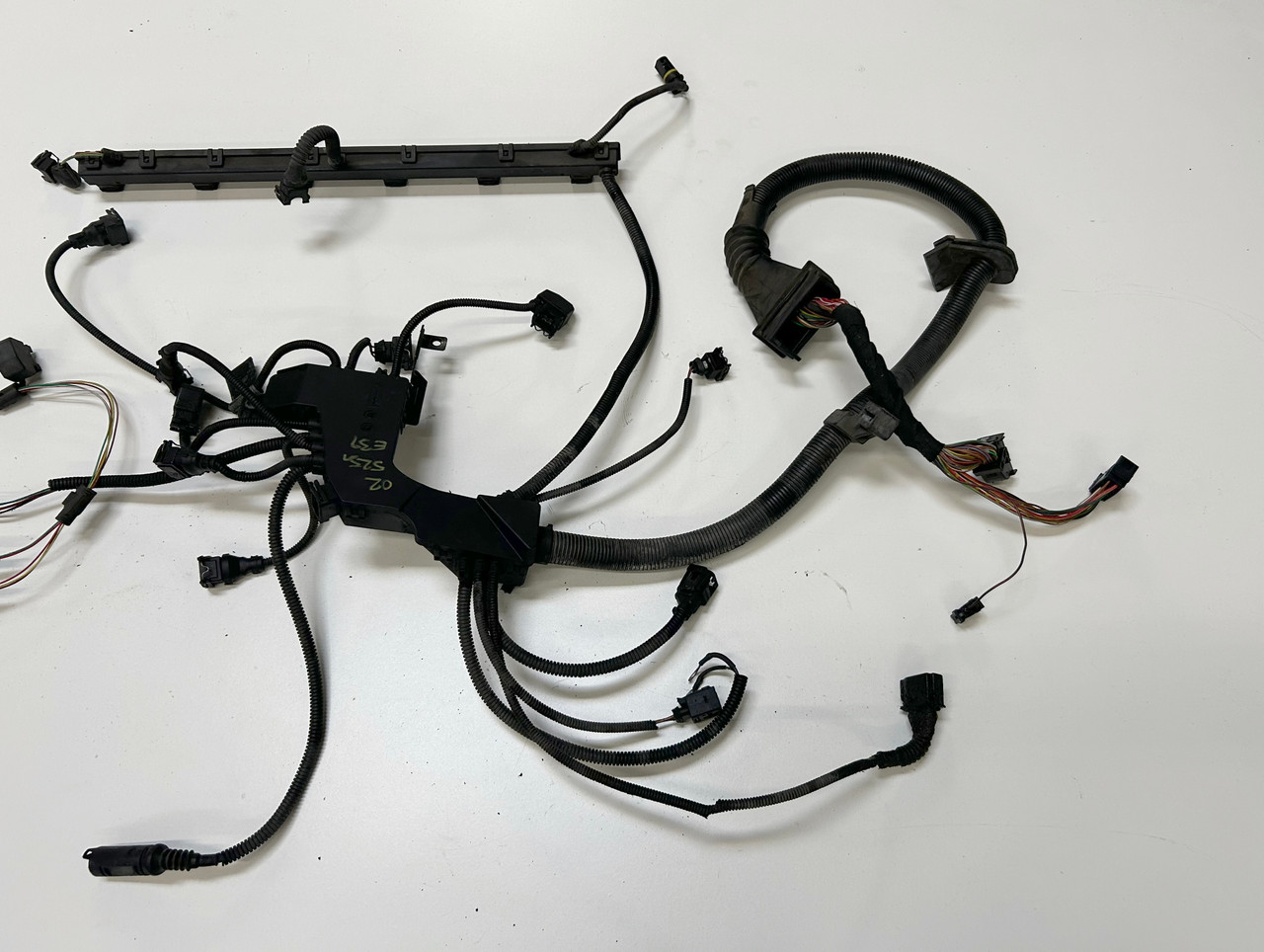 2001-02 BMW E39 530i 525i ENGINE WIRE HARNESS LOOM
