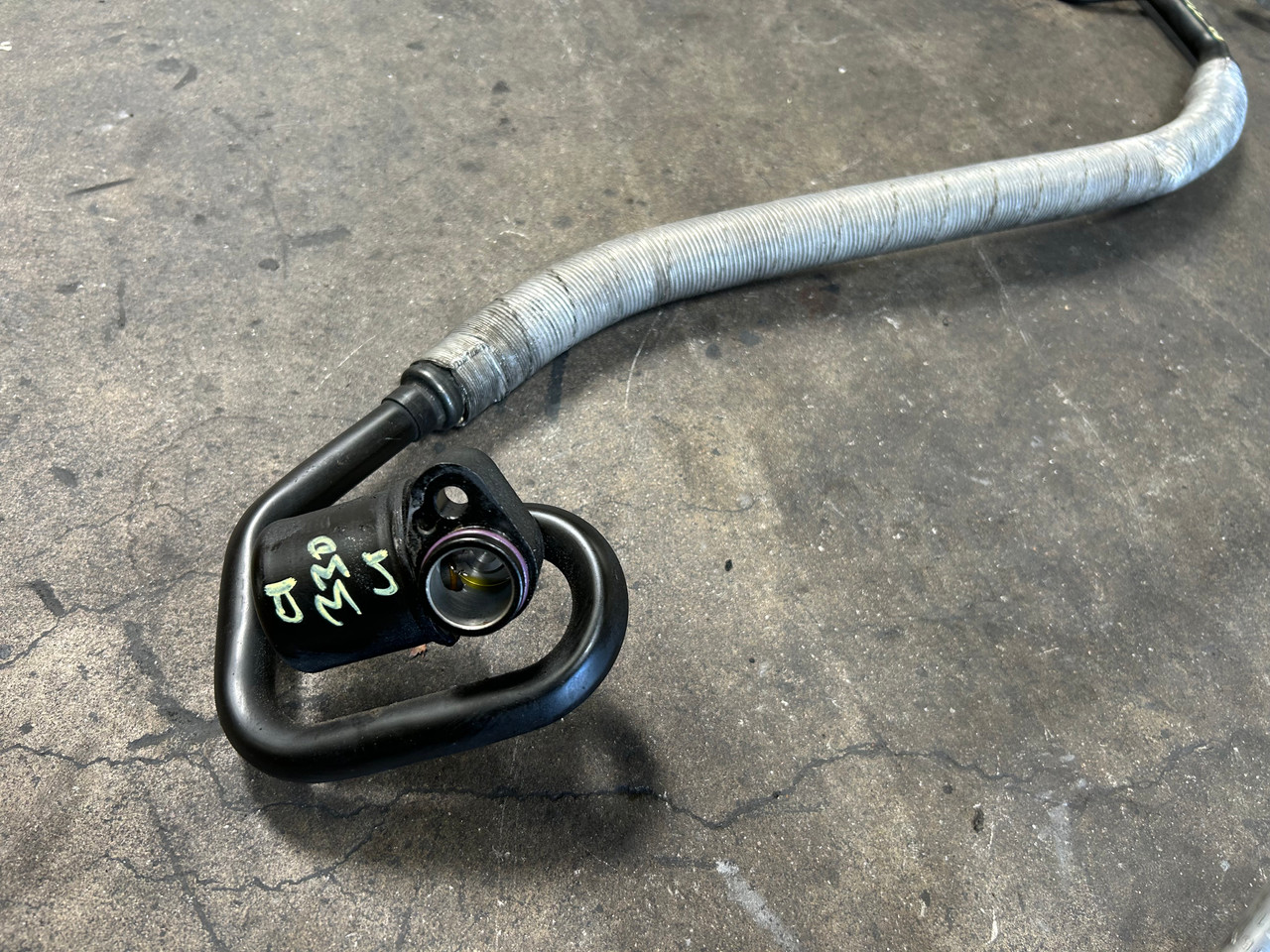 BMW E46 3-SERIES AC COMPRESSOR EVAPORATOR DRYER PRESSURE PIPE 6923956