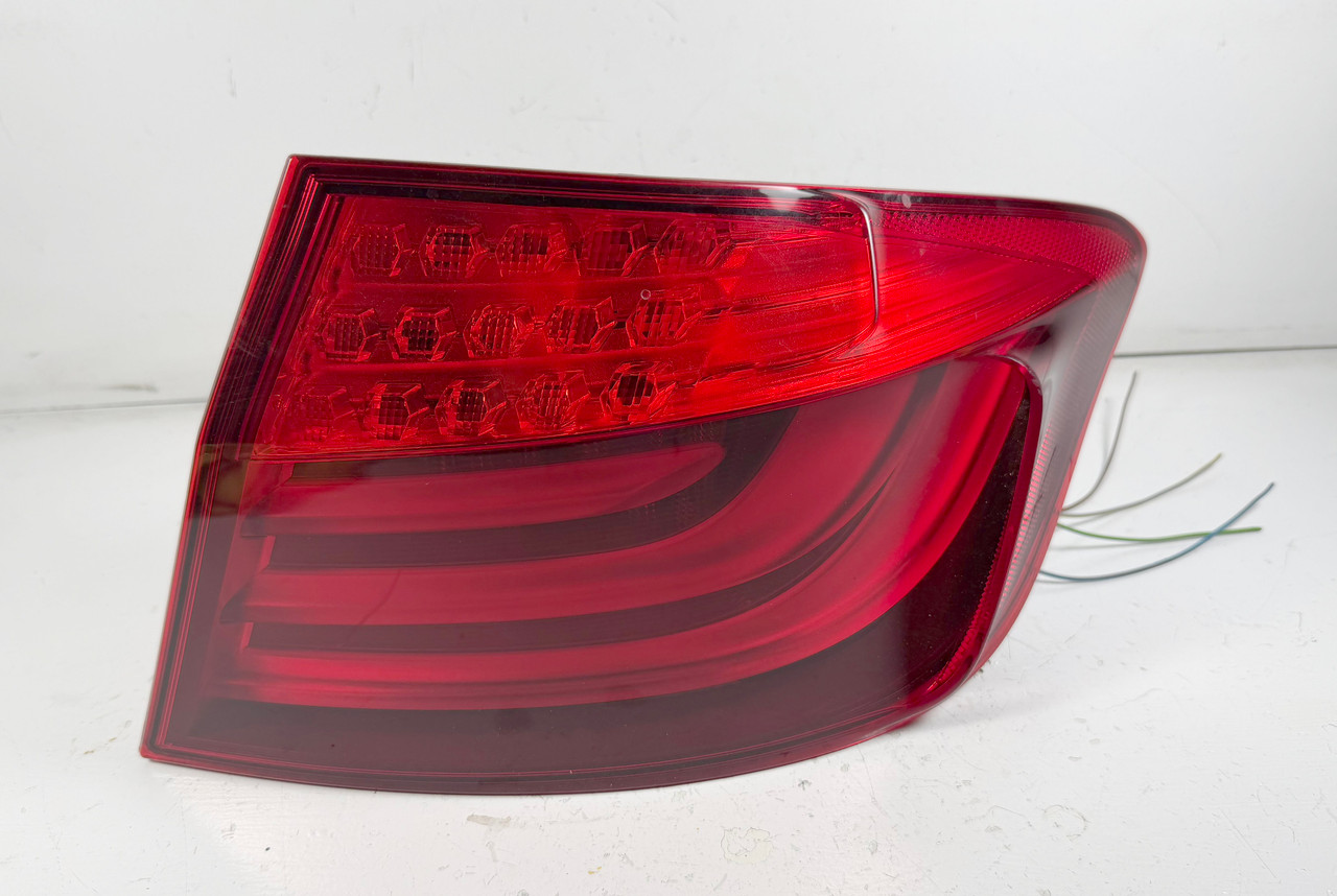 Passenger Rear Brake Tail Light Lamp BMW F10 550i 535i 528i  7203232