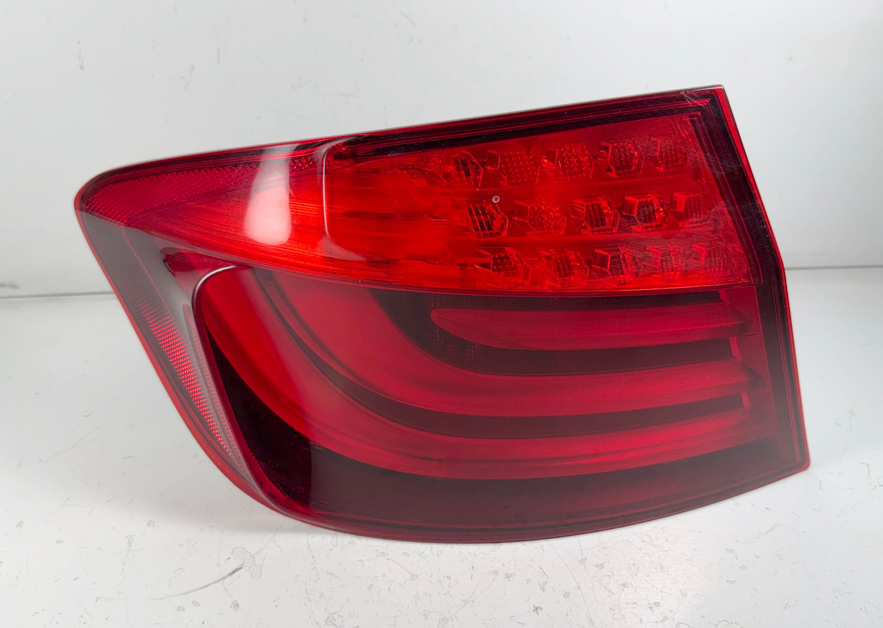 Driver Left Rear Brake Tail Light BMW F10 550i 535i 528i 7203231