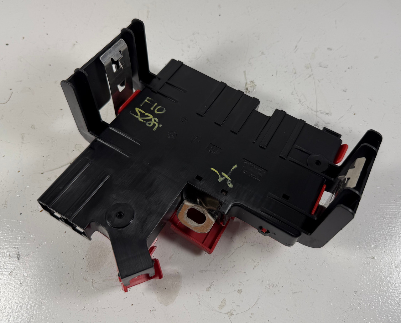 BATTERY POWER DISTRIBUTION JUNCTION BOX BMW F01 740 F10 550i 535i 528i 9240490