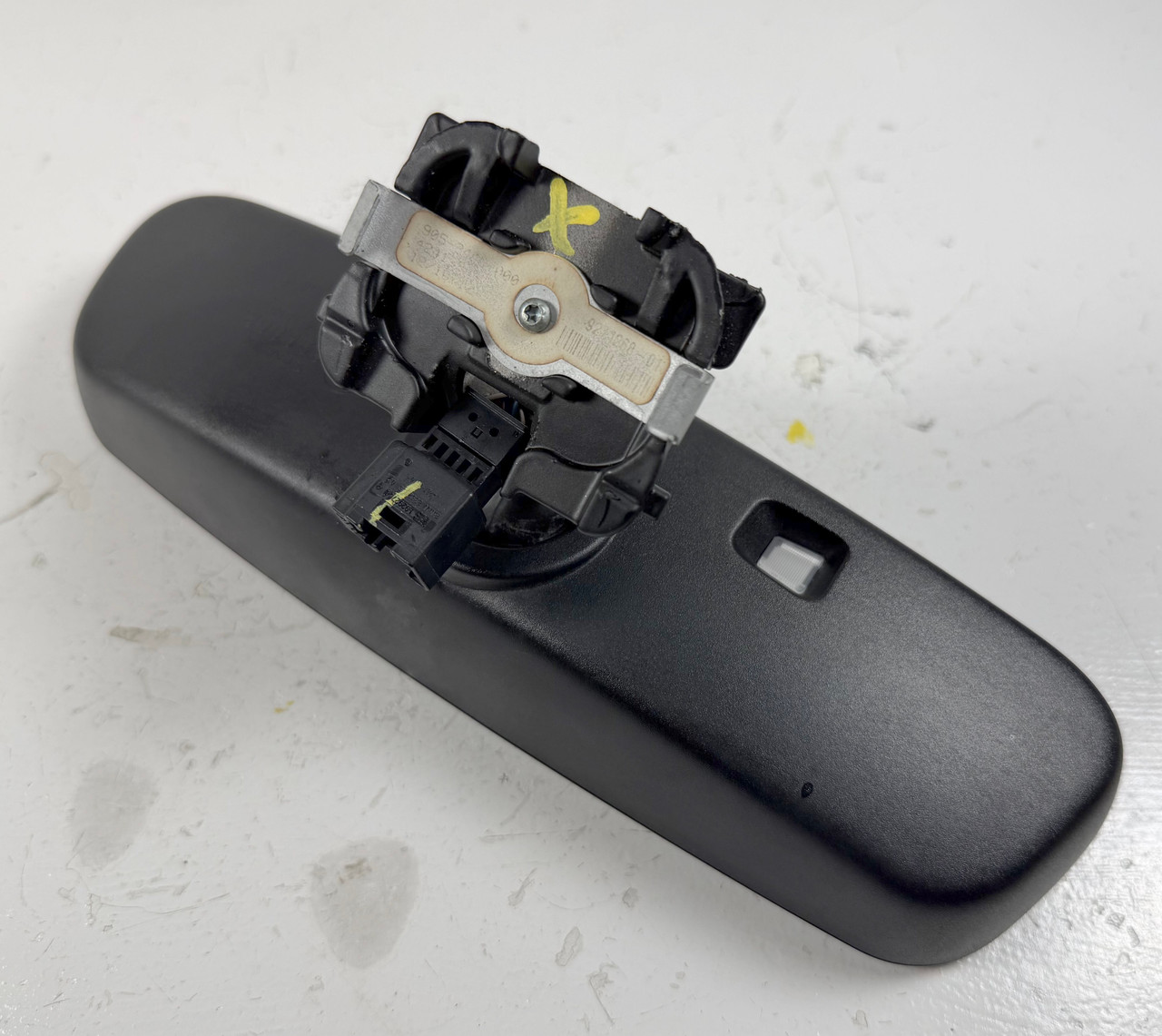 2011-12 BMW F10 535i 528i X3 F12 F13 REAR VIEW MIRROR HOMELINK 9224345