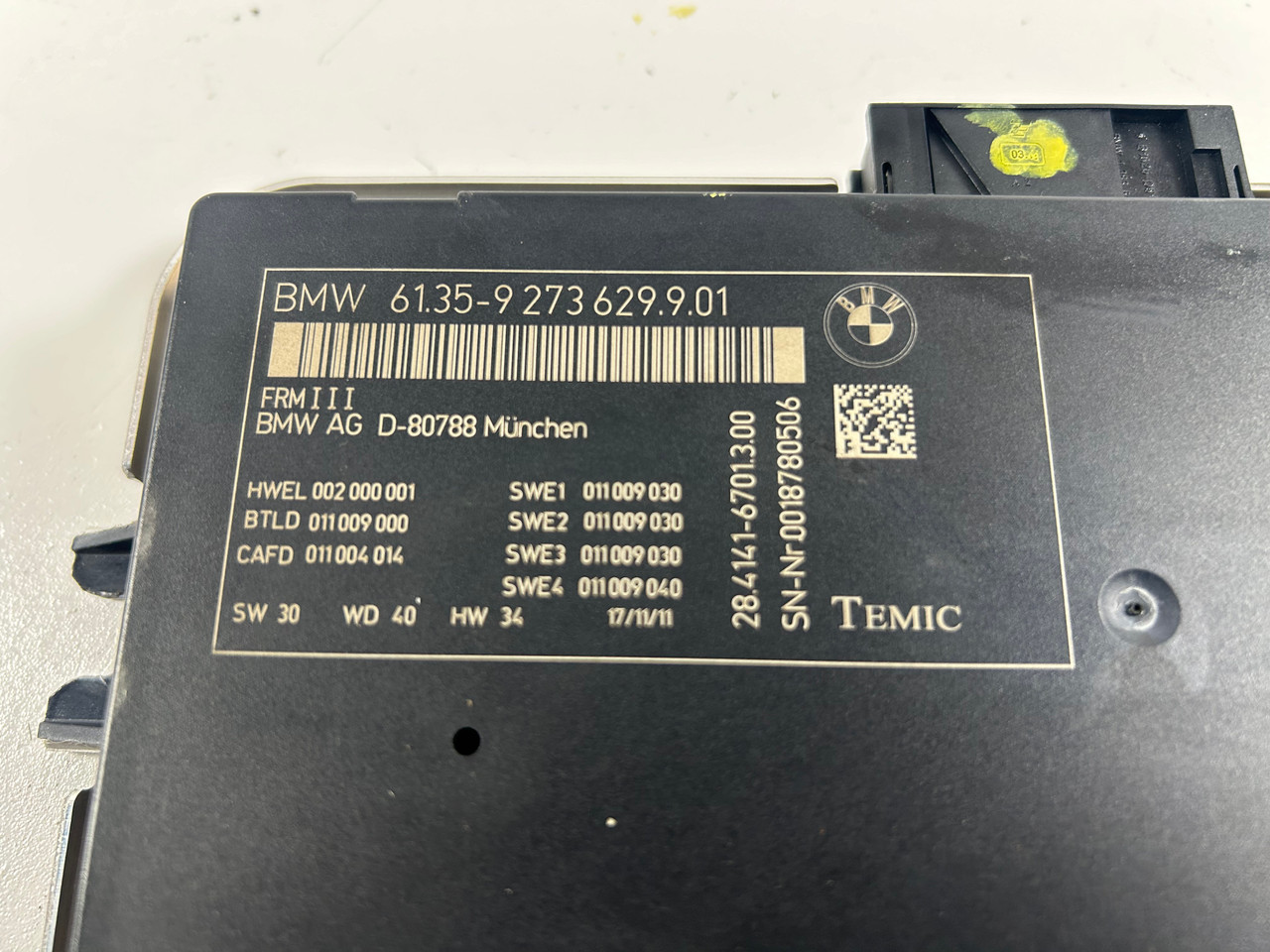 BMW F10 5-SERIES FRM3 FOOTWELL CONTROL MODULE 9273629