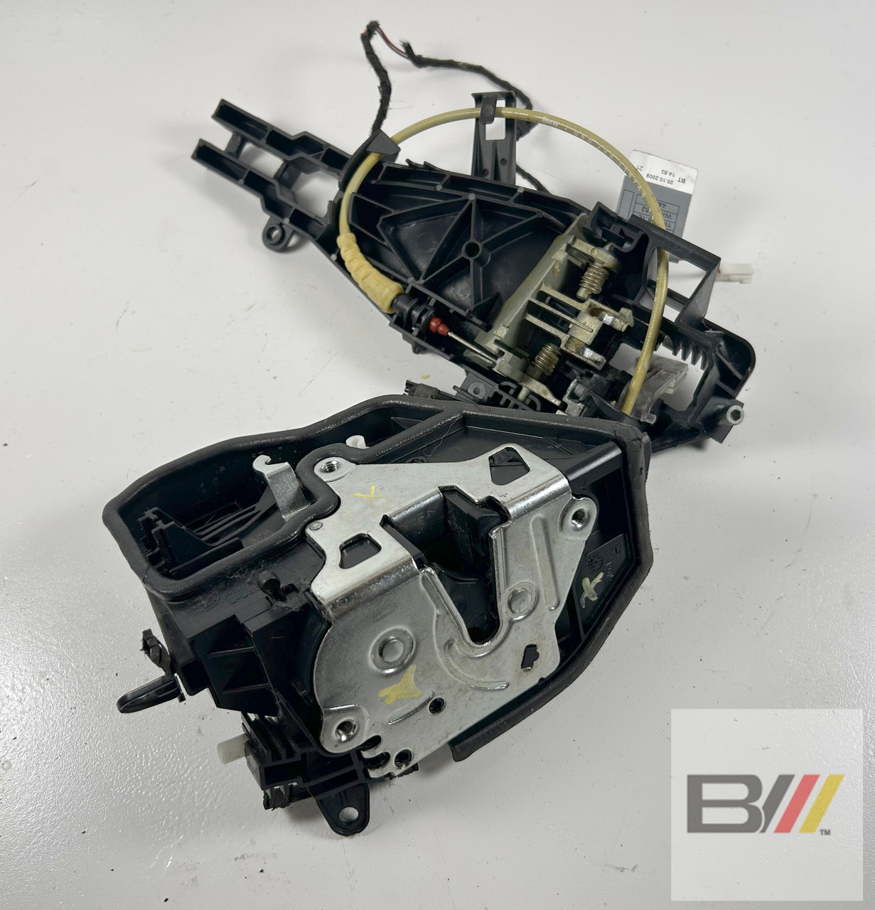 BMW E90 335i 328i PASSENGER REAR DOOR LOCK LATCH HANDLE CARRIER