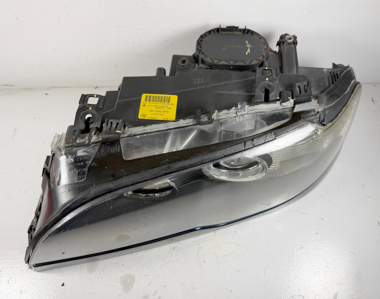 2003-05 BMW E46 330ci 325ci Driver  Xenon Headlight 7165911