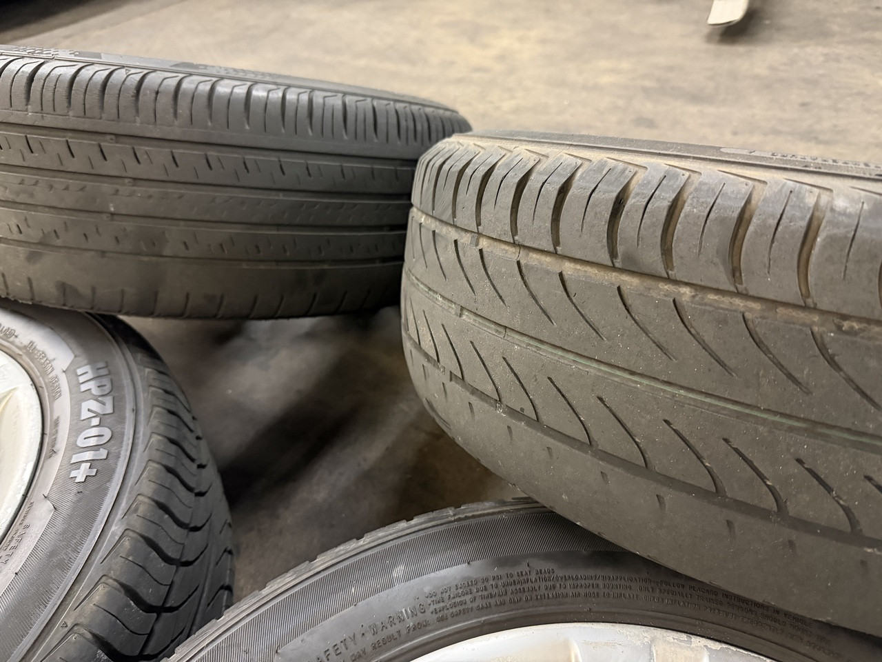 16" 5-SPOKE ALLOY RIMS W/ TIRES BMW E46 E90 E92 335i  328i 325i  6780907