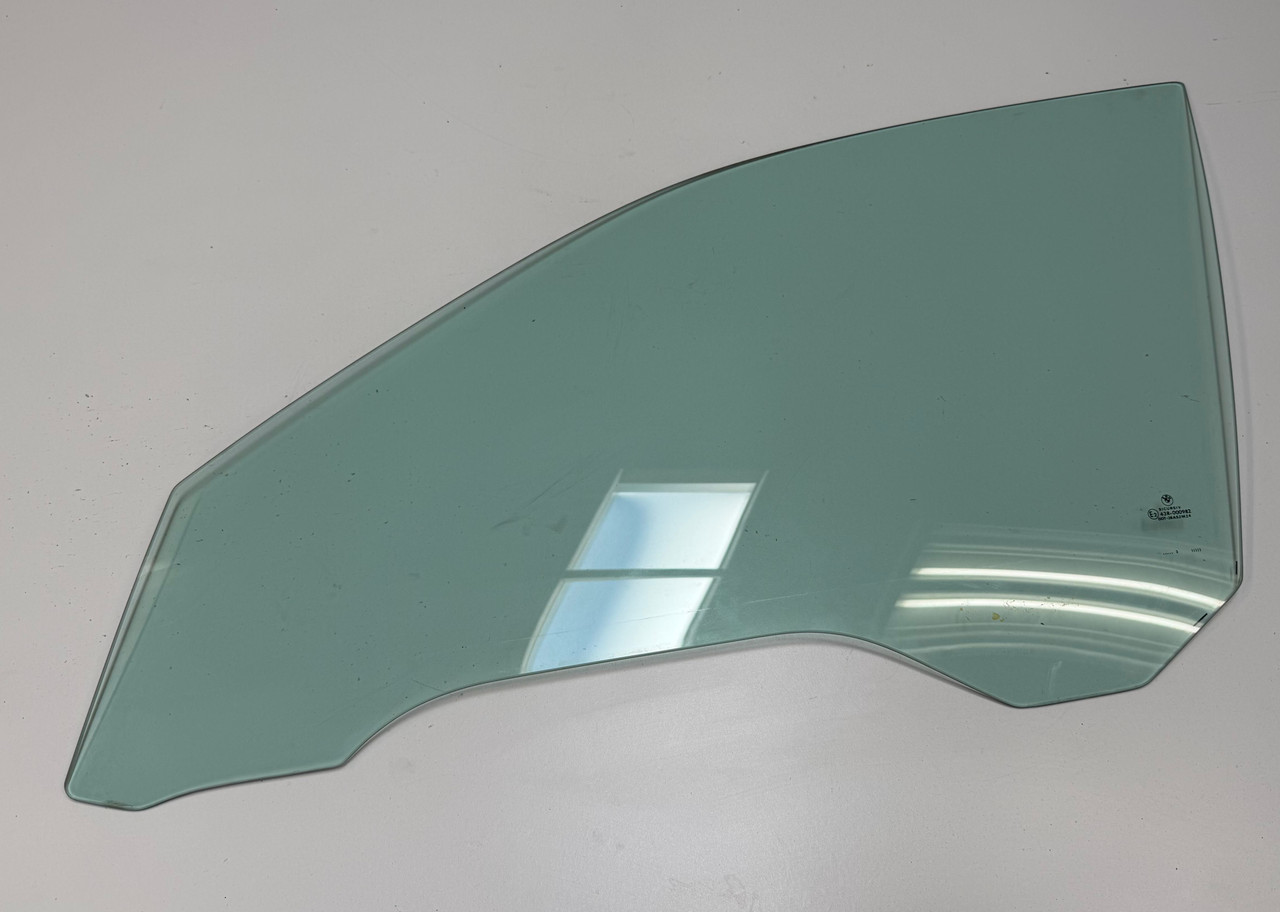 DRIVER FRONT WINDOW GLASS BMW E39 M5 540i 530i 528i 525i 8159169