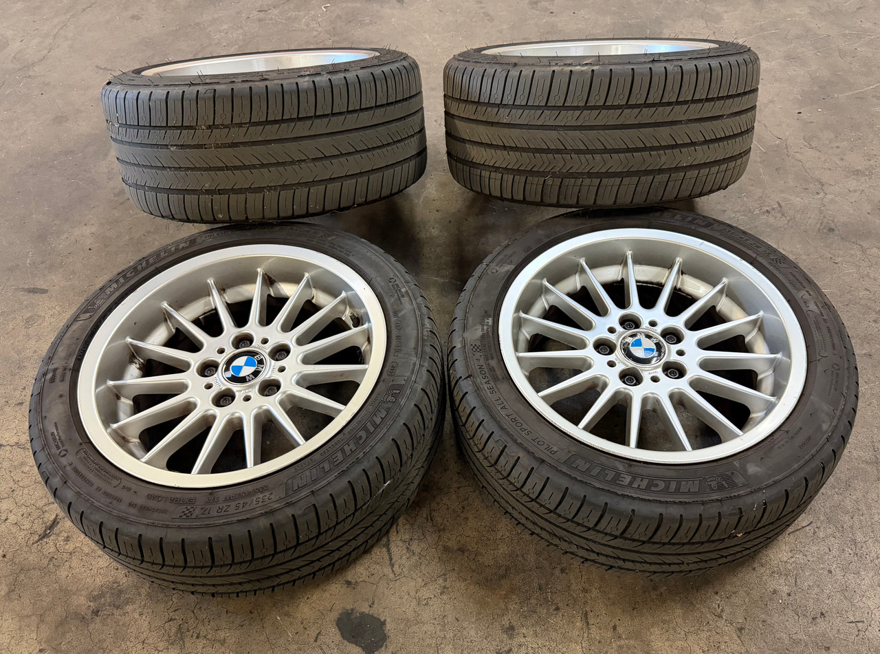 STYLE 32 WHEELS RIMS 17X9 17X8 BMW E39 540i 530i 525i  1092962