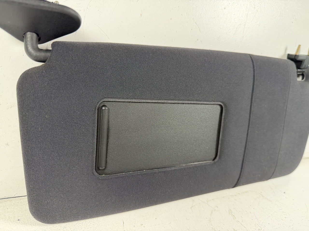BMW E39 540i M SPORT DRIVER LEFT ANTHRACITE SUN VISOR 7892757