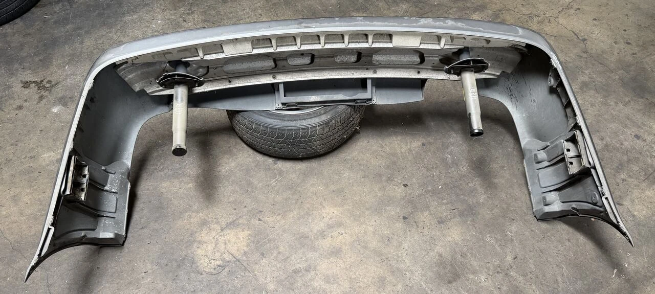 BMW E39 540i M TECH REAR BUMPER COVER 2498505