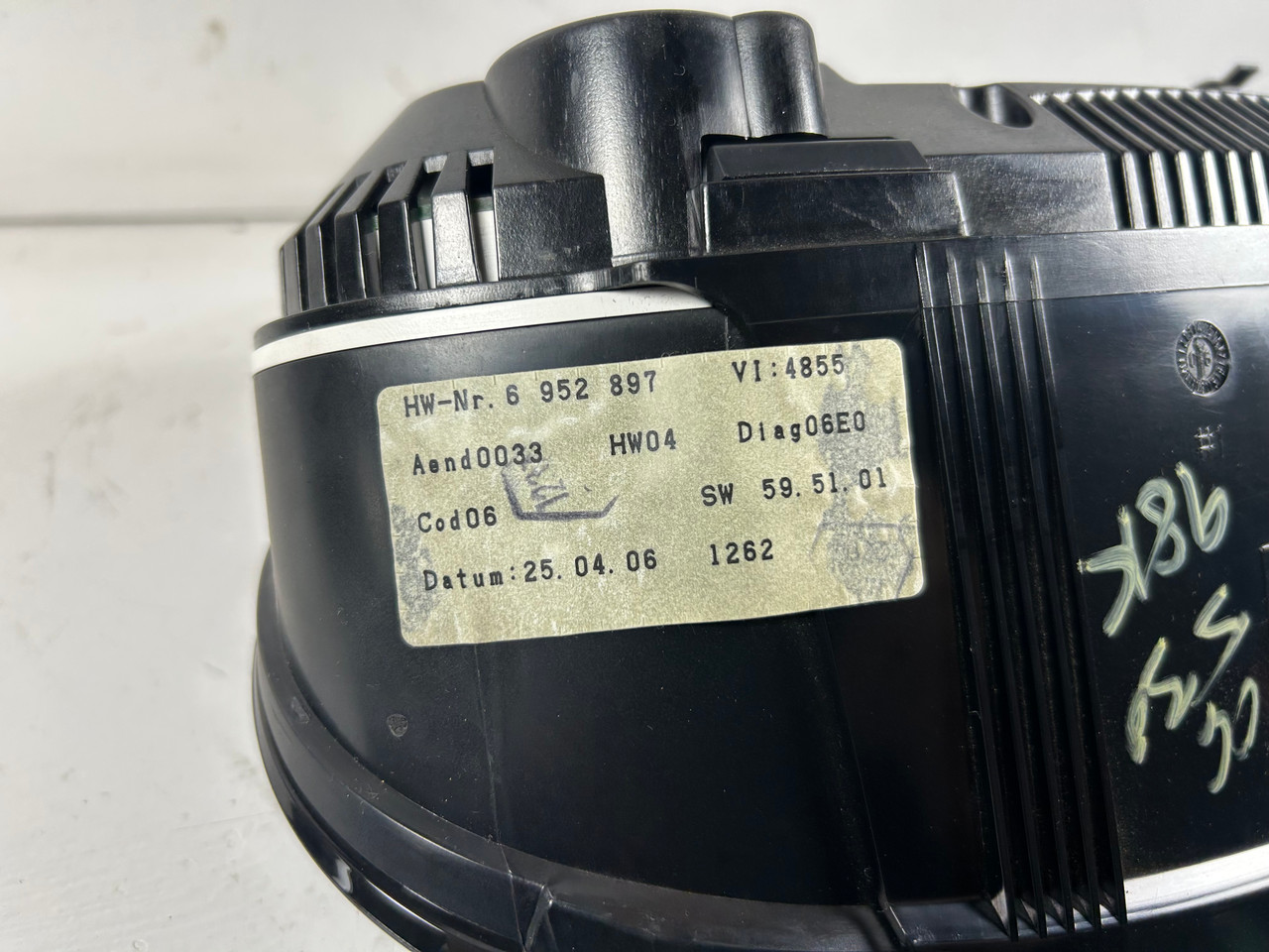 BMW E60 530i 525i DASH SPEEDOMETER CLUSTER 6983151