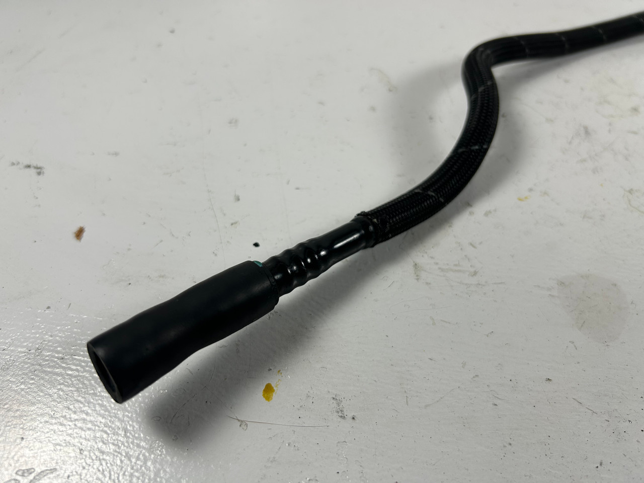 1999-03 BMW E39 540i BRAKE BOOSTER VACUUM HOSE 1436644