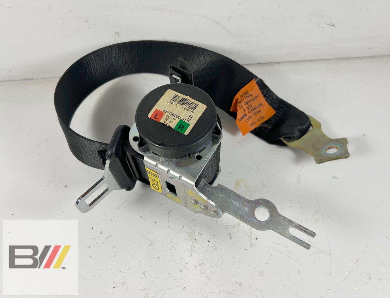 BMW E46 M3 330ci 325ci REAR SEAT BELT RETRACTOR 561082901