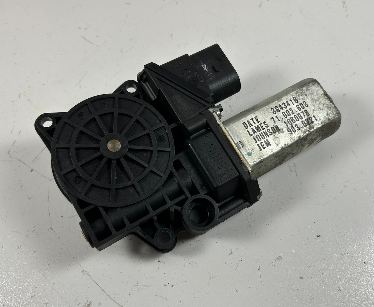 2006-11 BMW E90 M3 335i 328i DRIVER REAR WINDOW REGULATOR MOTOR