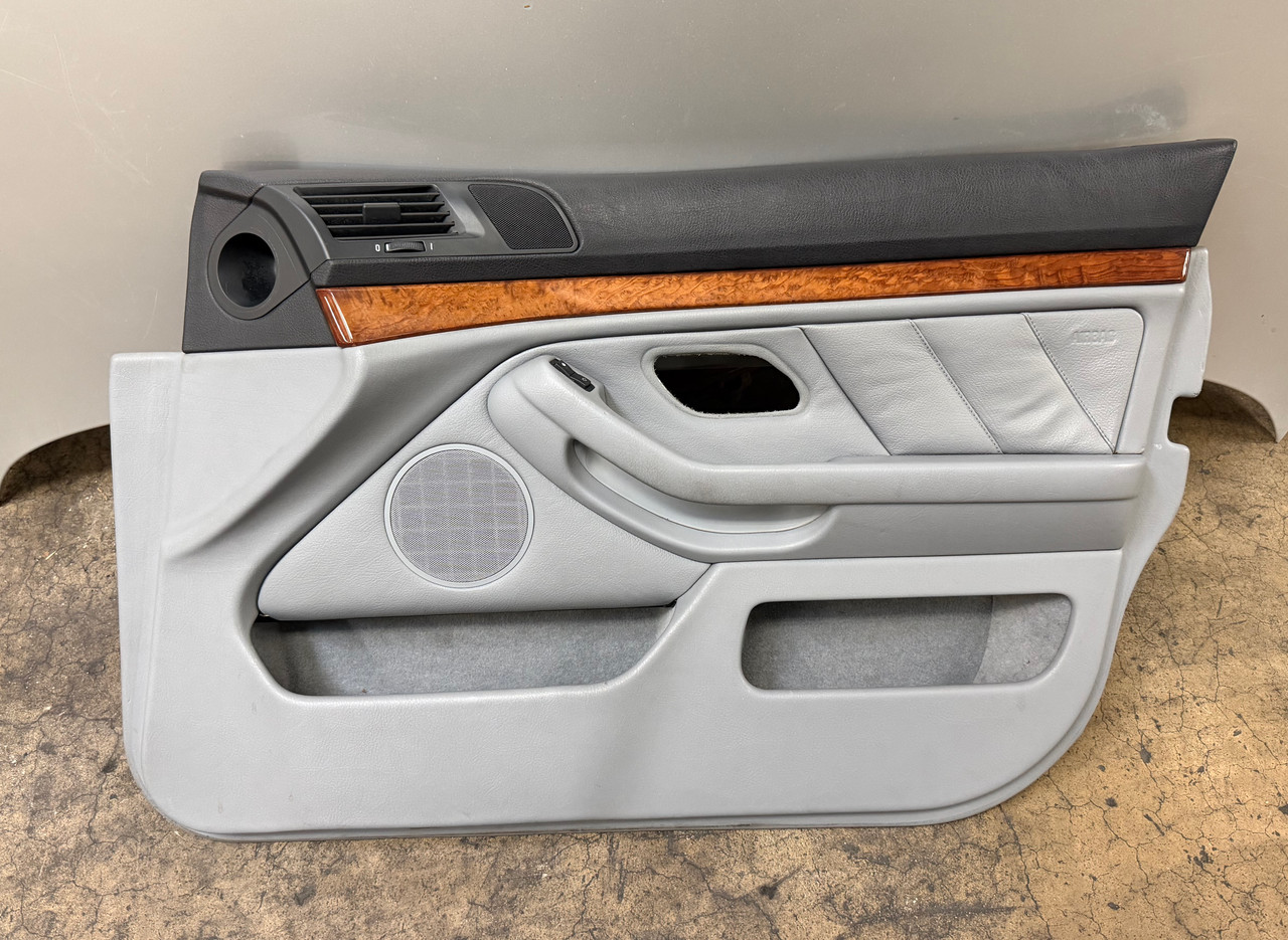 1999-03 BMW E39 540i 530i 525i PASSENGER FRONT DOOR CARD PANEL