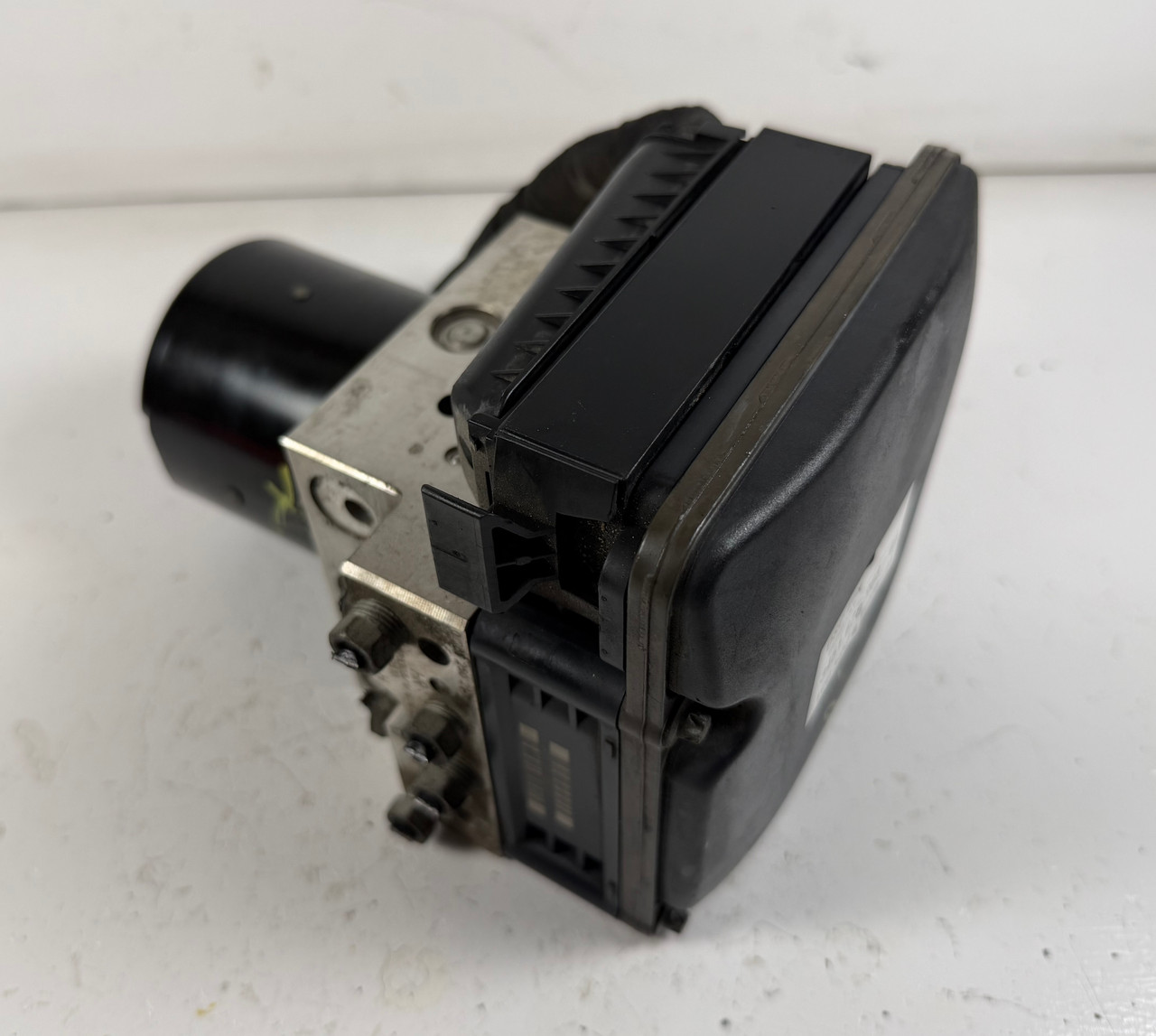 ABS DSC ANTI LOCK BRAKE PUMP MODULE 2008-10 BMW E60 550i 535i  6781968