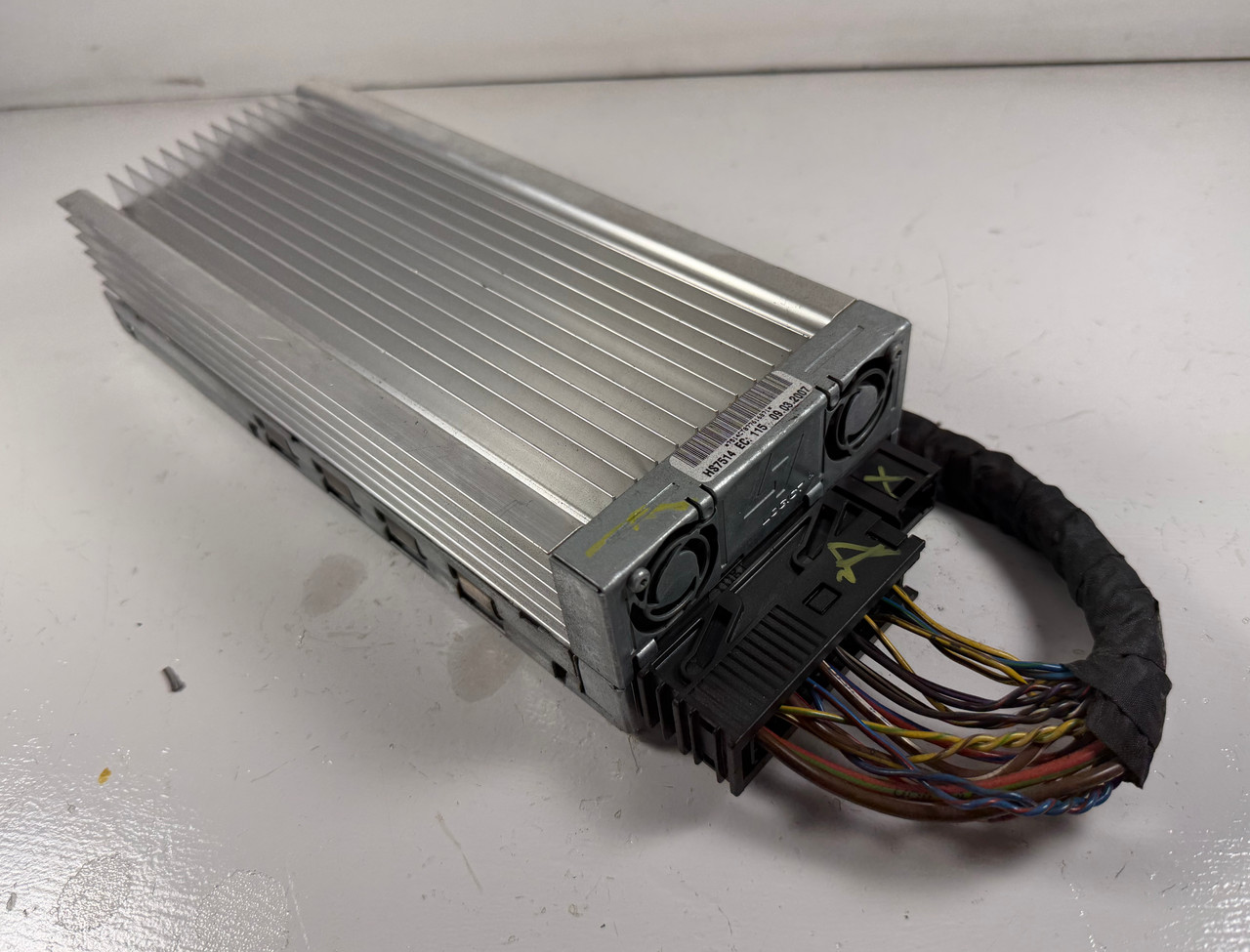 BMW E60 E64 E92 LOGIC 7 AUDIO TOP HI-FI DSP AMPLIFIER 9150899