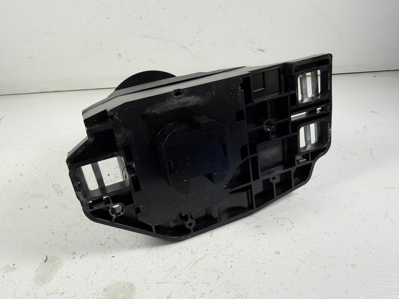 GEAR SHIFT SELECTOR 2008-10 BMW E60 550i 535i 528i 9159750