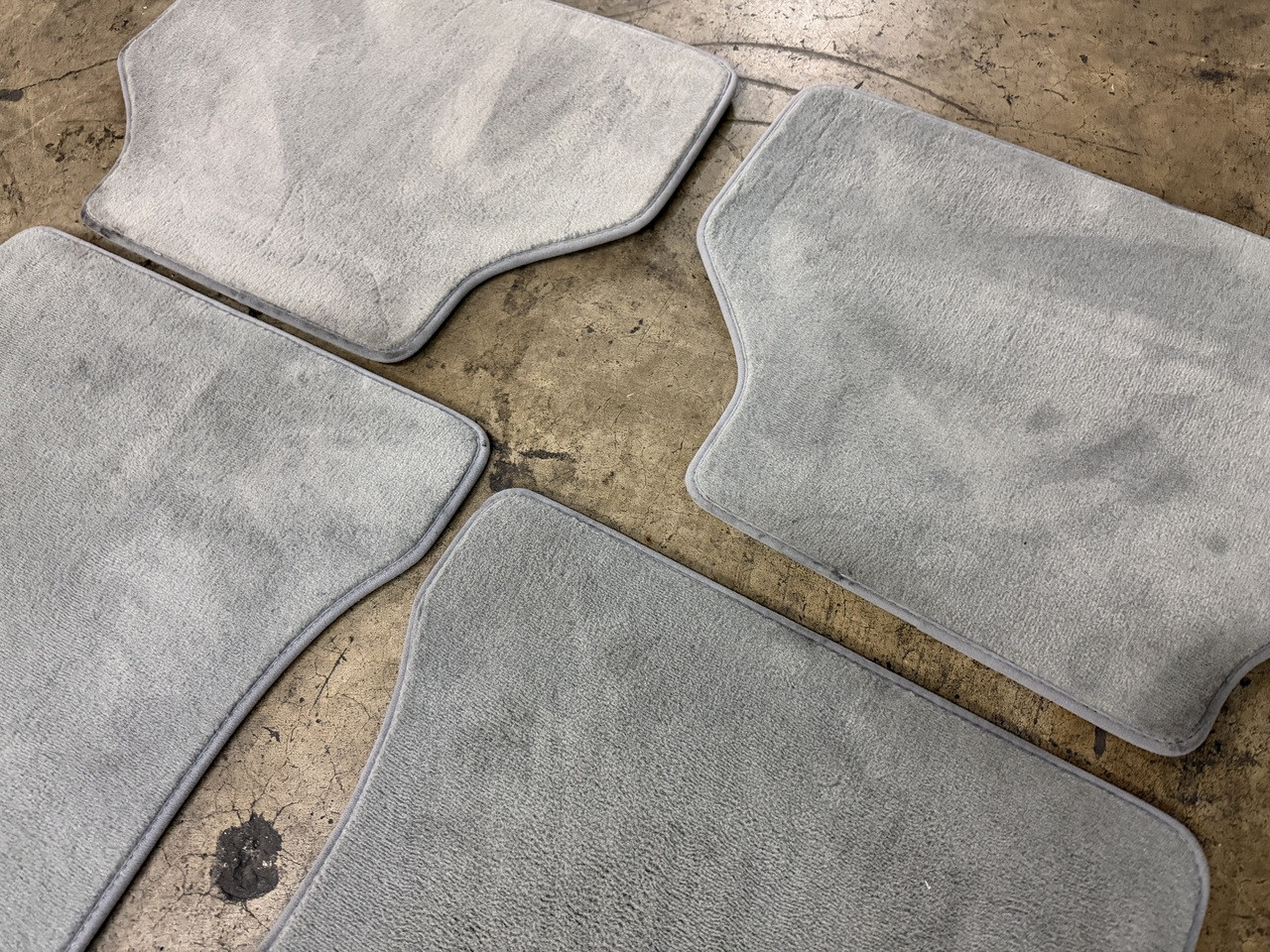 FRONT REAR GRAY FLOOR MATS BMW E60 550i 535i 545i 530i 525i