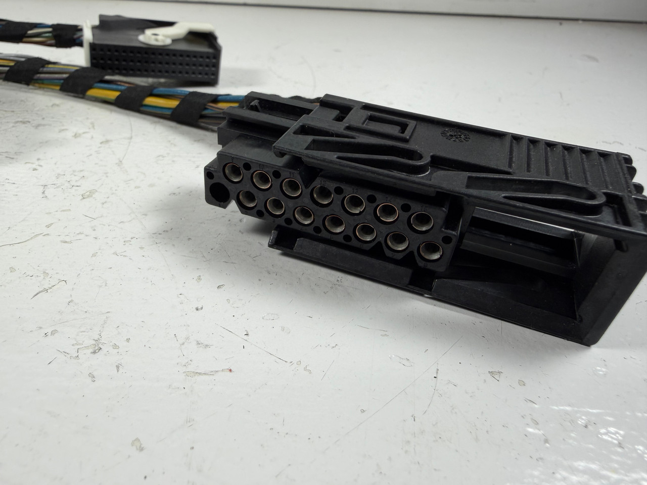 LIGHT CONTROL MODULE LCM WIRE HARNESS BMW e38 E39 540i 525i 530i 528i 525i