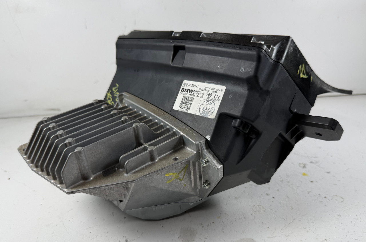 DASHBOARD HEADS UP DISPLAY PROJECTOR BMW F10 550i 535i 528i 9246212