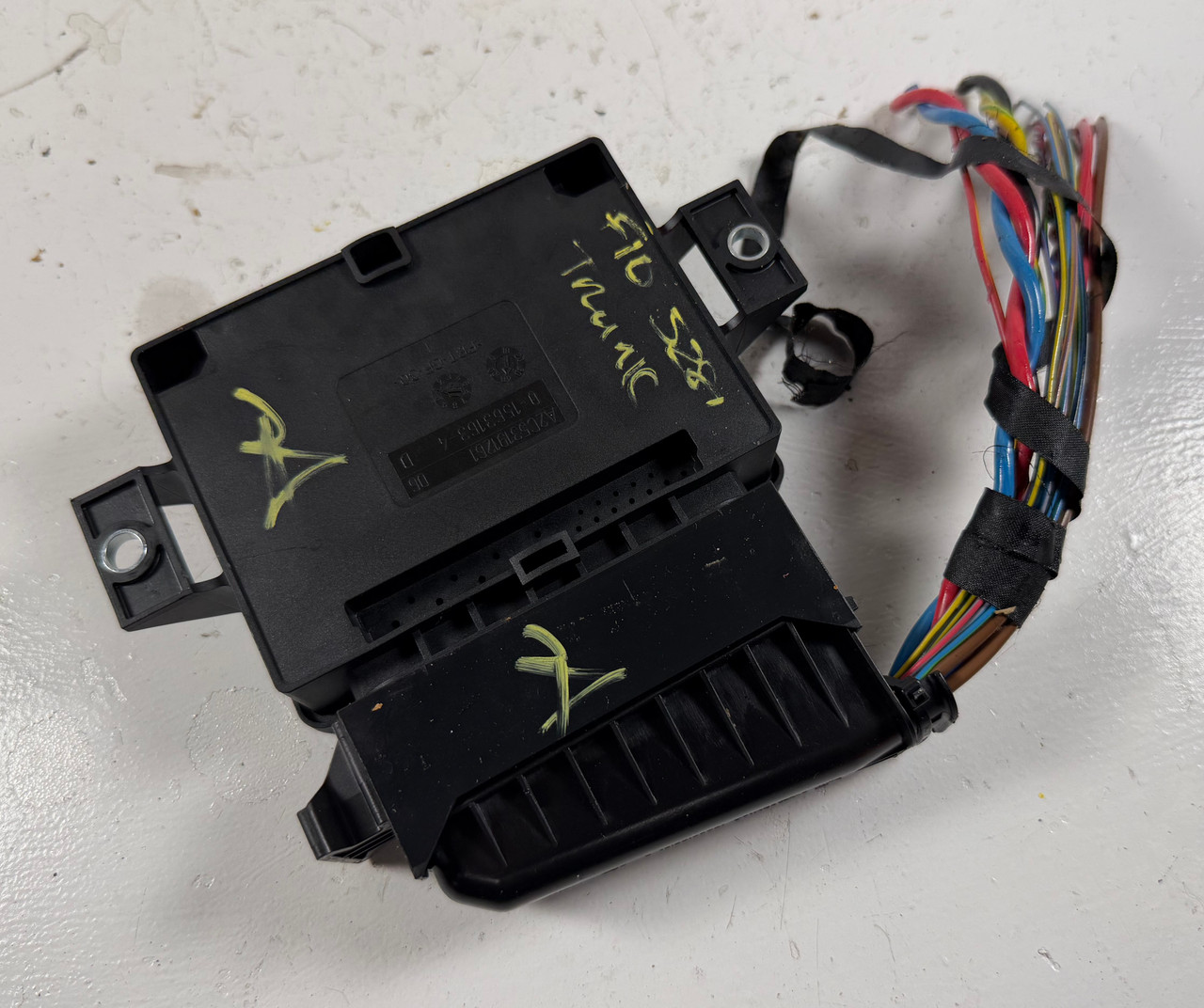 ELECTRIC PARKING BRAKE CONTROL MODULE BMW F10 550i 535i 528i 1563163