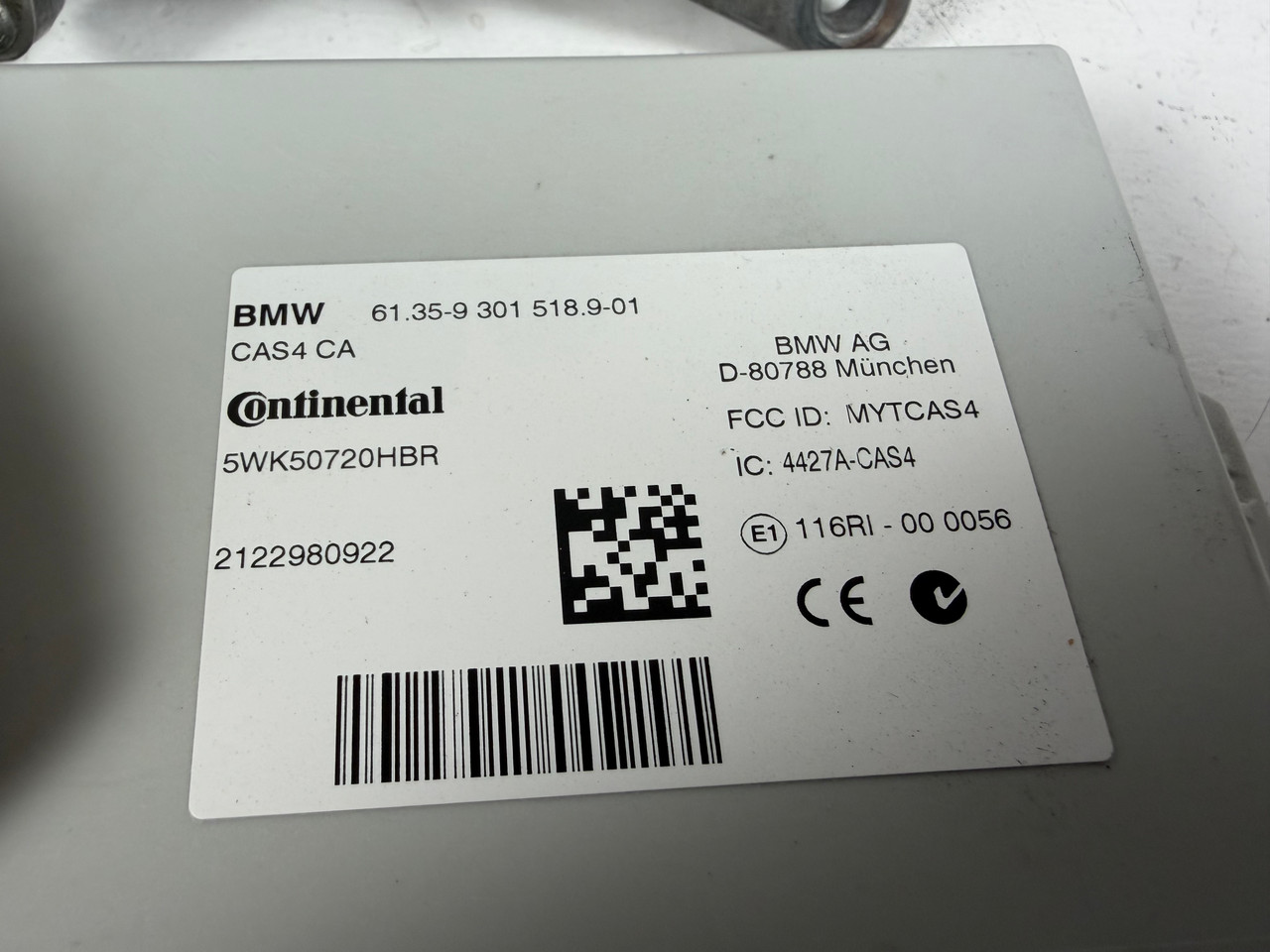 2011-12 BMW F10 528i N20 ENGINE DME CAS4 MODULE KEY FOB 7644748