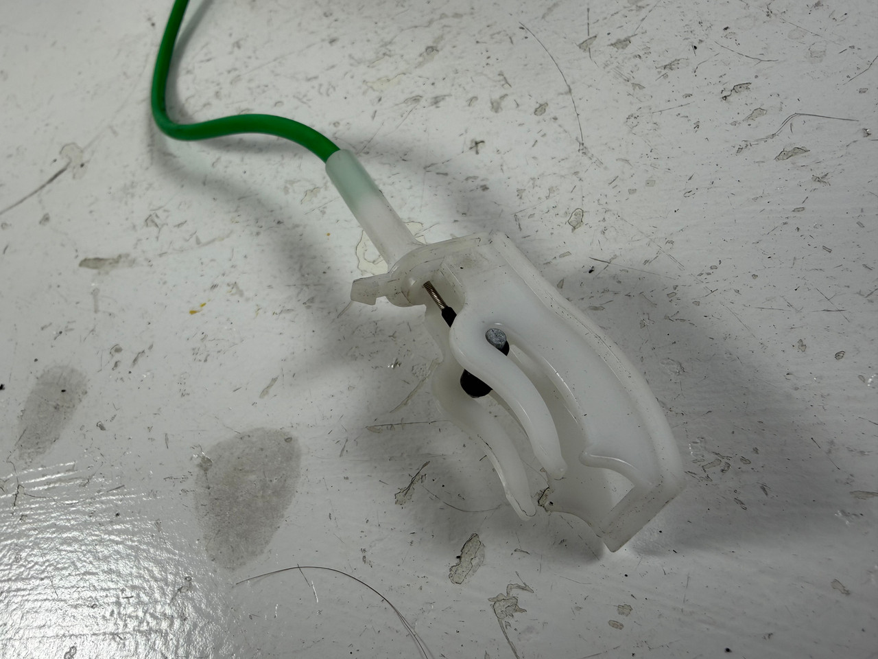 Passenger Front Door Lock Latch 1999-03 BMW E39 M5 540i 530i 528i 525i